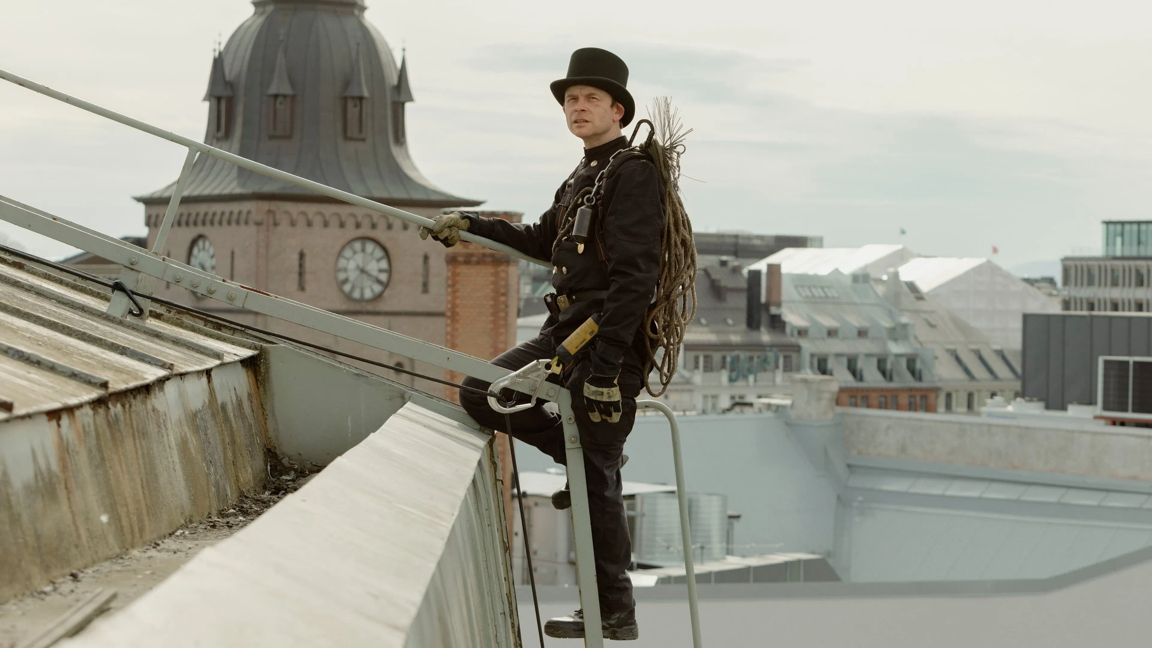 I C2Nc8 Mn Orqh Nsf O Nf X7 Rbi11 Lt Bxw Metacz Qud2 Vic A==