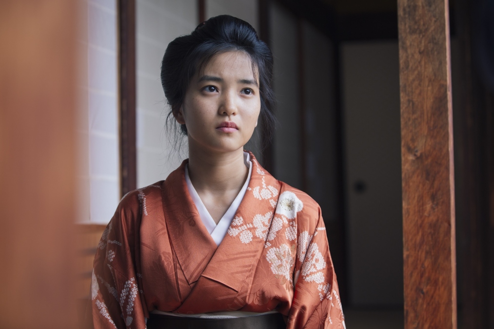 Thehandmaidenstill024